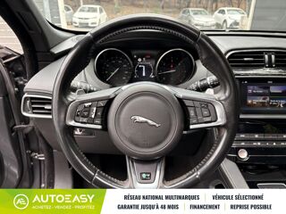 F-PACE 20d 2.0D AWD 180cv R-DYNAMIC 2017 occasion 97460 Saint-Paul