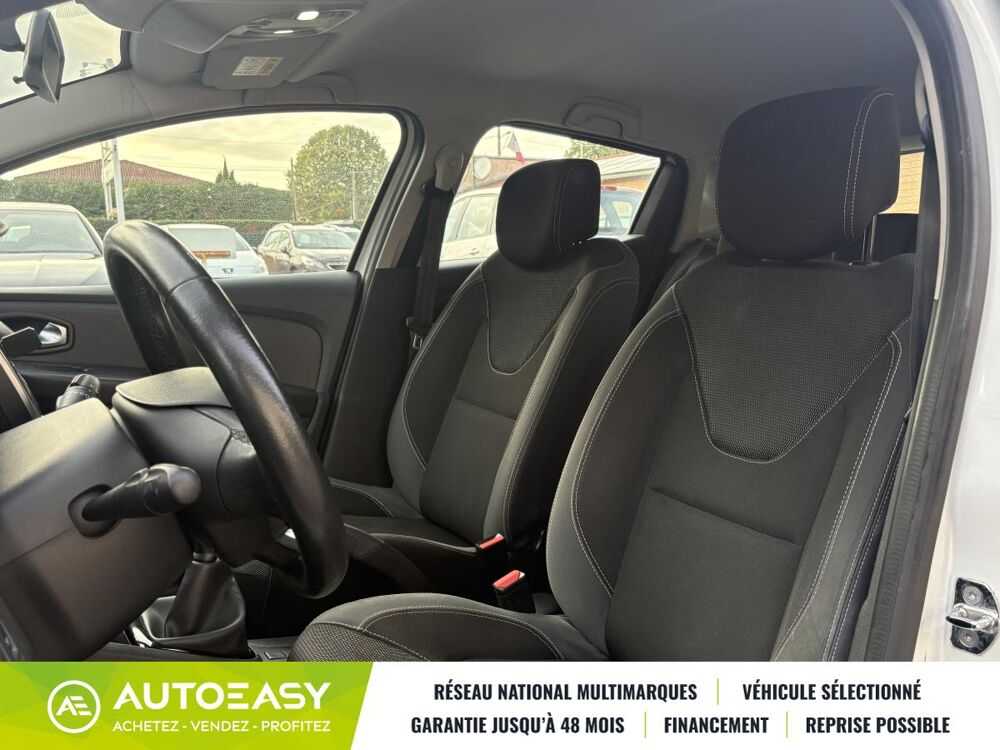 Clio 1.5 dCi 75ch Energy Business 5p / ENTRETIEN COMPLET / CARPLA 2017 occasion 69120 Vaulx-en-Velin