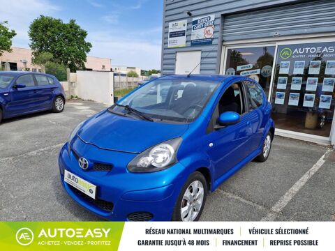 Toyota Aygo 1.0 VVT-i 68ch Les Bleus 5p 2010 occasion La Teste de Buch 33260