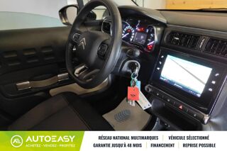 C3 CITROEN  SOCIETE PURE TECH 82 S&S FEEL NAV berline 2019 occasion 38150 CHANAS
