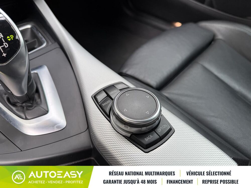 Serie 2 M235i xDrive 3.0 326 / Harman Kardon / Si&egrave;ges Chauffants / V 2014 occasion 13330 P&eacute;lissanne