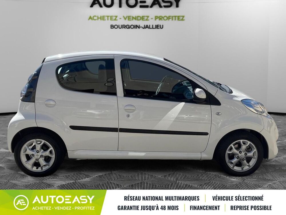 C1 1.0 / 68 CH / EXCLUSIVE / BOITE AUTO 2011 occasion 38300 Bourgoin-Jallieu