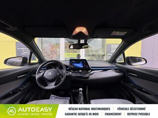 C-HR 122h Hybride Dynamic 2WD E-CVT // Boite automatique 2019 occasion 97122 Baie-Mahault