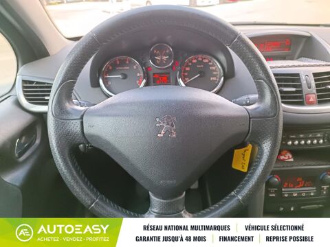 207 1.4 VTi 95 PREMIUM / ENTRETIEN SUIVI / 12 MOIS 2008 occasion 79000 NIORT