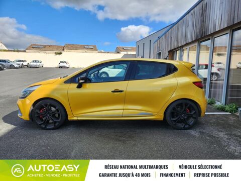Clio IV 5 Portes 1.6 Turbo 200 RS CUP / GARANTIE 12 MOIS 2013 occasion 79000 NIORT
