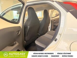 Aygo 5 PORTES Phase 2 1.0 VVTI 12V 72 / X PLAY APP / 1ERE MAIN 2019 occasion 42120 LE COTEAU