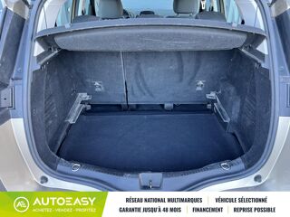 Sc&eacute;nic IV 1.2 Tce 115 cv LIFE / 1&egrave;re Main / Attelage 2017 occasion 03000 Avermes