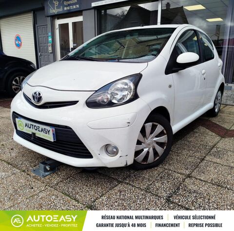 Toyota Aygo 5 Portes 1.0 VVTi 12V 68 cv / Dynamic / Clim et Bluetooth 2013 occasion Noisy-le-Grand 93160