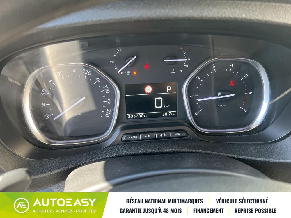 Expert 2.0 Blue HDi Fourgon moyen EAT6 180 cv Bo&icirc;te auto 2018 occasion 90400 SEVENANS