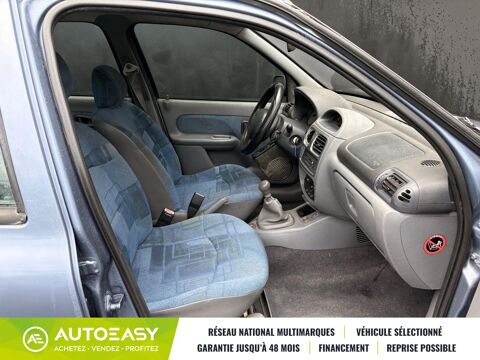 Clio II 5 Portes 1.4i 16V 98cv 2000 occasion 97460 Saint-Paul