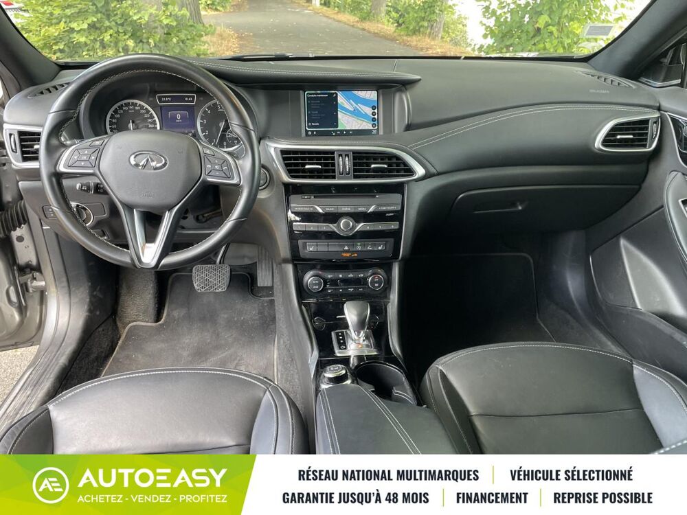 QX30 2.0 T LUXE TECH 211 / AWD / BOITE AUTO / TOIT PANORAMIQUE / 2019 occasion 78380 Bougival