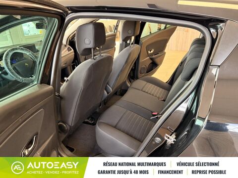 M&eacute;gane III PHASE 3 HATCHBACK 1.2 TCE 115 / LIMITED / 1ERE MAIN 2015 occasion 42120 LE COTEAU