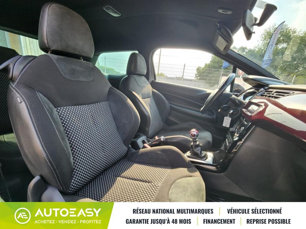 DS3 1.6 HDI AIRDREAM 112 SO CHIC / DISTRI NEUVE / VIDANGE OK / 2010 occasion 79000 NIORT