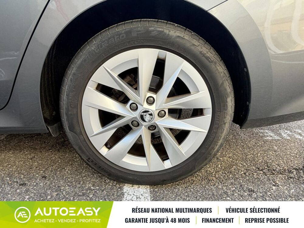 Octavia 2.0 TDI 150 DSG7 Style / Suivi Complet / Attelage &eacute;l&eacute;c / Sie 2022 occasion 69120 Vaulx-en-Velin