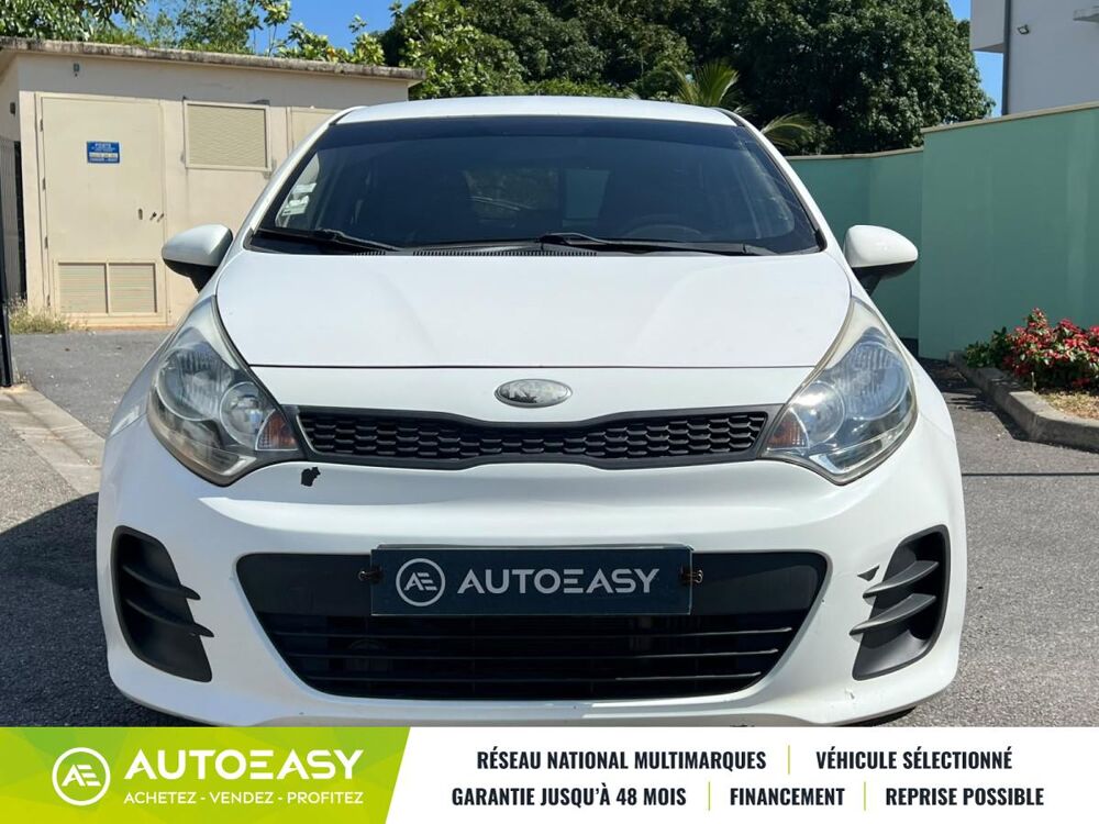 Rio III (IH) Phase 2 5 Portes 1.1 CRDi 12V 75 cv 2017 occasion 97354 Remire Montjoly