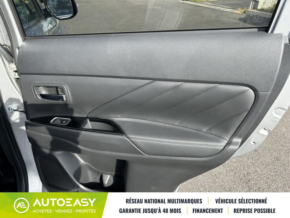 Outlander Intense Twin Motors 2.4 Hybride PHEV 224 cv 4 WD 2019 occasion 32600 l'Isle Jourdain