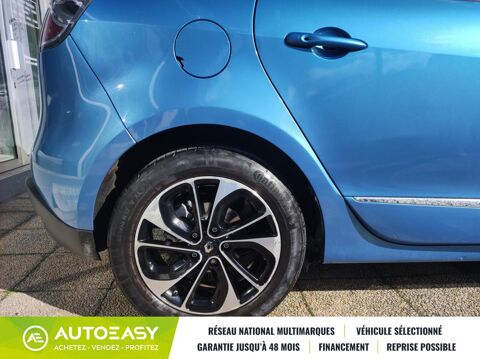 Sc&eacute;nic III Phase 2 BOSE 1.2 TCe 16V S&S 132 cv 2015 occasion 93160 Noisy-le-Grand
