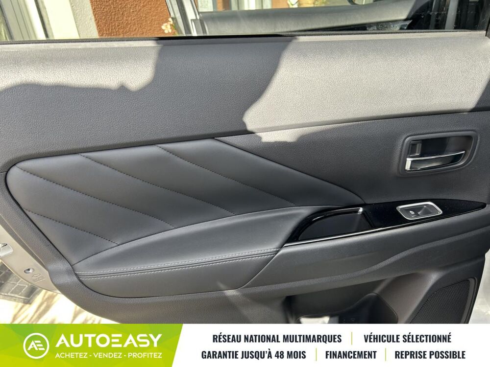 Outlander Intense Twin Motors 2.4 Hybride PHEV 224 cv 4 WD 2019 occasion 32600 l'Isle Jourdain