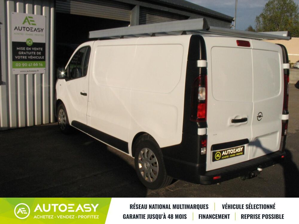 Vivaro 1.6 CDTI 120 A CHAINE DISTRIBUTION 2016 occasion 29000 Quimper