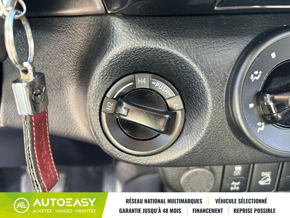 Hilux IV (3) X-TRA CABINE 4WD 2.8 204 Ch D-4D LEGENDE * TVA RECUPE 2023 occasion 06270 Villeneuve-Loubet
