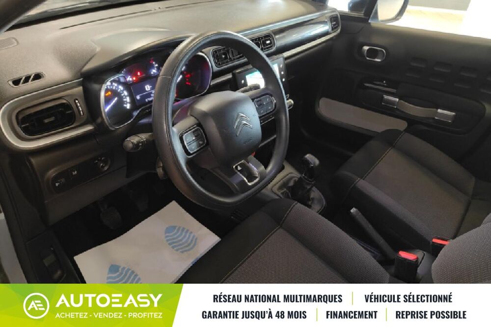 C3 CITROEN  SOCIETE PURE TECH 82 S&S FEEL NAV berline 2019 occasion 38150 CHANAS
