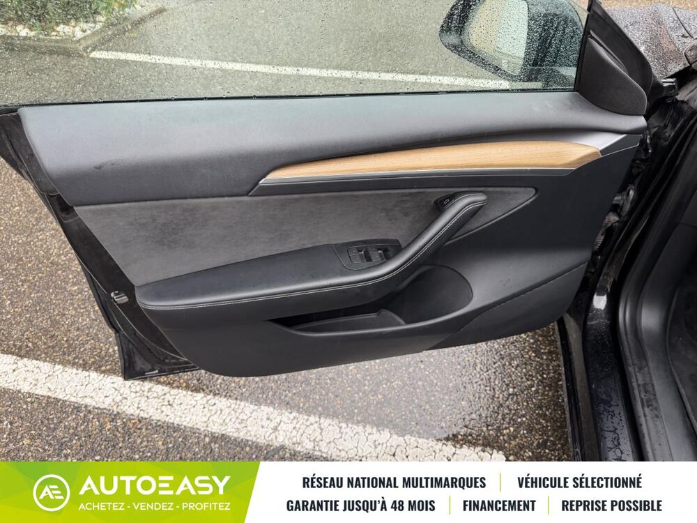 Model 3 Standard Range RWD 283 ch Premium 2023 occasion 69120 Vaulx-en-Velin