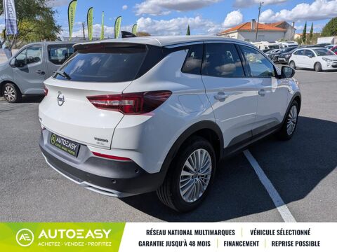 Grandland x 1.2 i Turbo 130 INNOVATION / 1ERE MAIN / GARANTIE 12 MOIS 2018 occasion 79000 NIORT