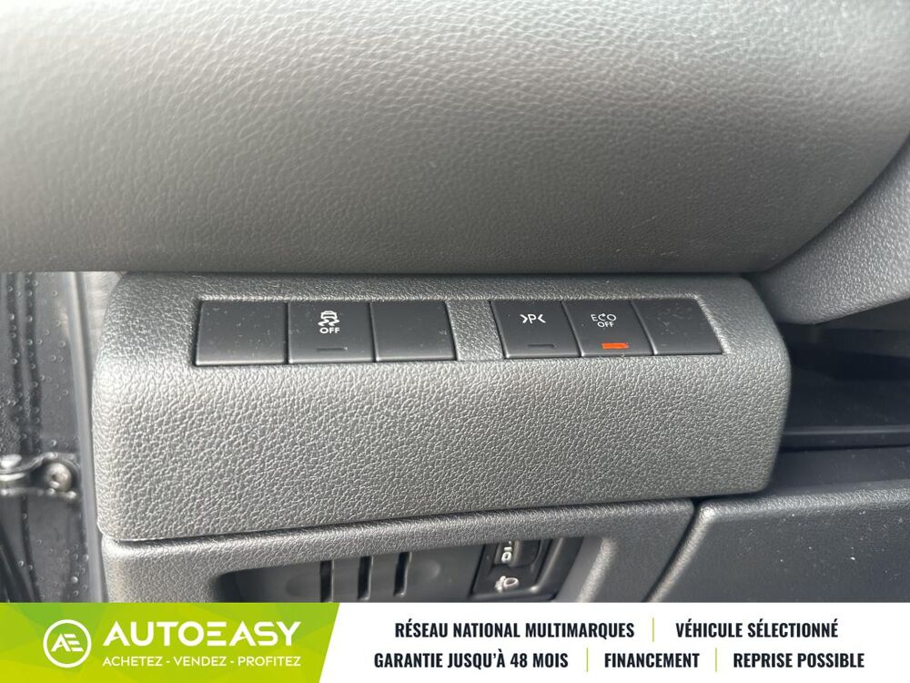 5008 Phase 2 ALLURE 1.6 HDi ETG6 115 cv Bo&icirc;te auto / 1ERE MAIN 2015 occasion 90400 SEVENANS