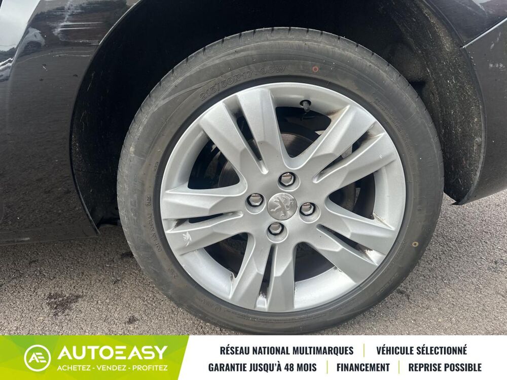 5008 Phase 2 ALLURE 1.6 HDi ETG6 115 cv Bo&icirc;te auto / 1ERE MAIN 2015 occasion 90400 SEVENANS
