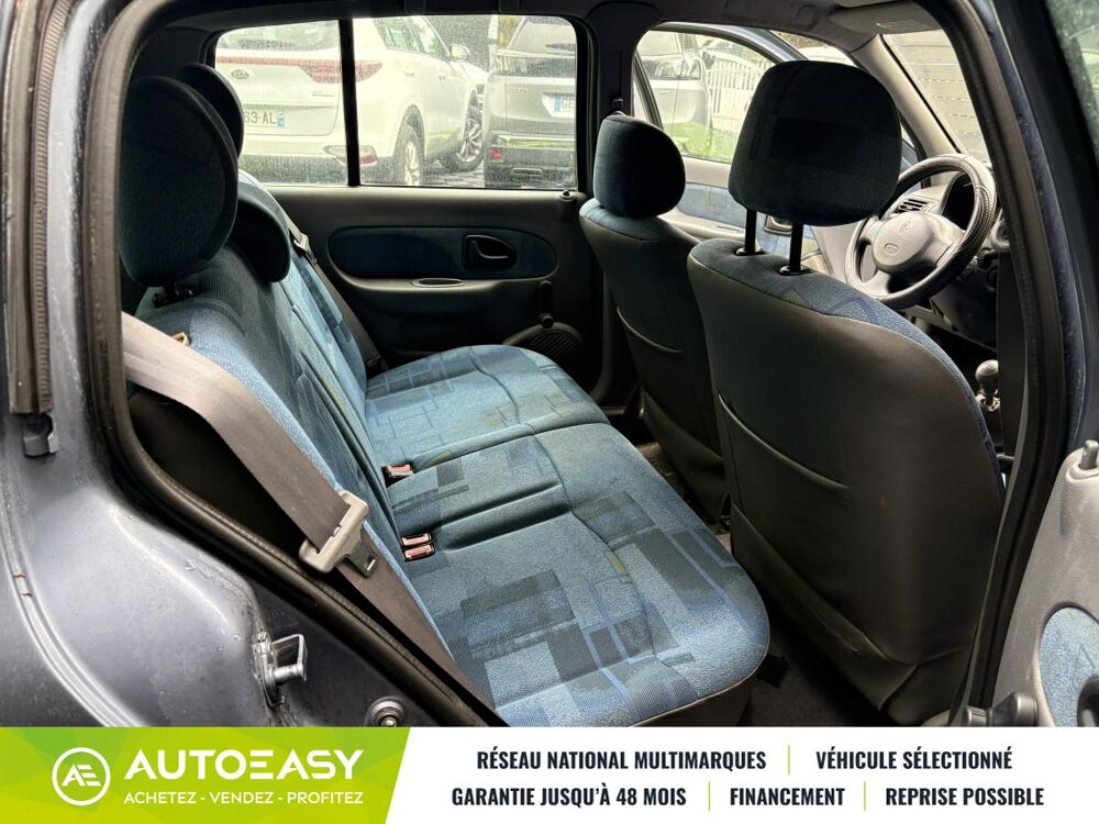 Clio II 5 Portes 1.4i 16V 98cv 2000 occasion 97460 Saint-Paul