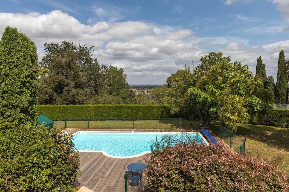   gennes magnifique demeure de caractère 420m² habitable 