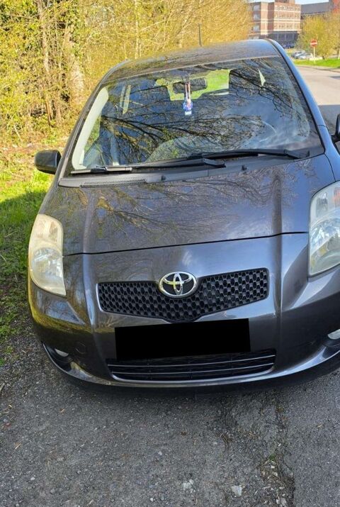 Toyota Yaris YARIS 1.4 Turbo D-4D 90cv 5 portes boite auto distrib chaine 2008 occasion Bletterans 39140