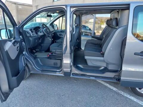 Trafic TRAFIC 1.6 DCI 120CV L2H1 BV6 DOUBLE PORT LAT FOURGON UTILIT 2016 occasion 39140 Bletterans