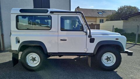 Defender DEFENDER 2.2 TD4 122 90 E Station Wagon 2013 occasion 39140 Bletterans