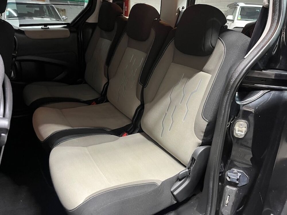 Partner PARTNER Tepee 1.6 HDI 92cv Allure 7-places clim cd 2013 occasion 39140 Bletterans