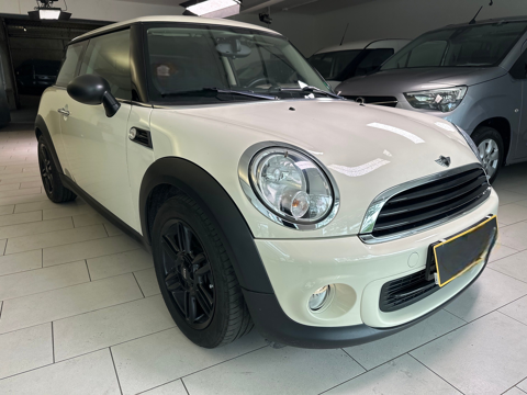 Mini One ONE 1.6l 98cv alu clim cd pdc 2011 occasion Bletterans 39140