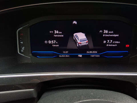 Tiguan TIGUAN R-Line 150cv automatik camera Navi Digital led 1 main 2023 occasion 39140 Bletterans