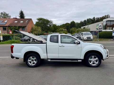 D-Max DMAX 2.5 d 163cv 4x4 bv6 Ext Cab 4 places clim auto attelag 2014 occasion 39140 Bletterans