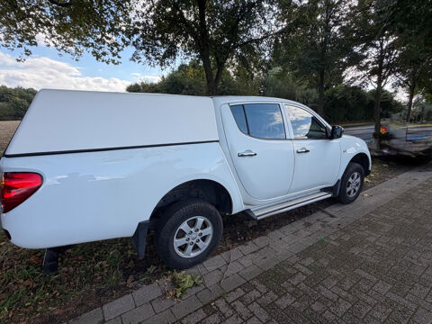 L200 2.5 DI-D 136cv 4 PORTES Hardtop, attelage 2012 occasion 39140 Bletterans