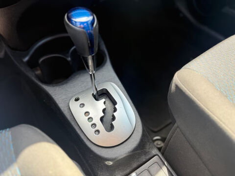 Yaris YARIS Hybrid Life Kamera/Klimaautomatik/LED 2012 occasion 39140 Bletterans