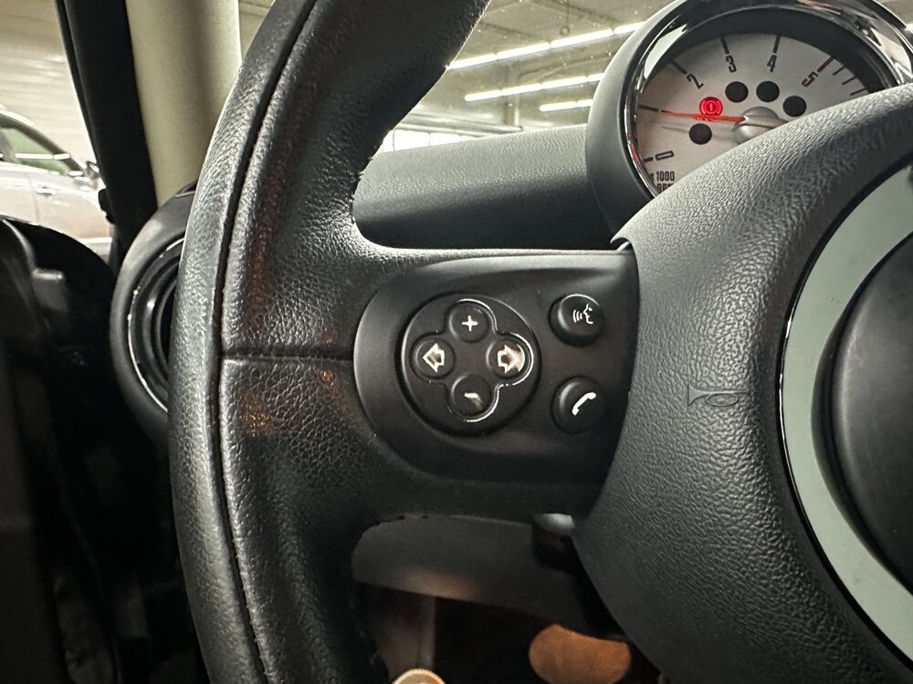 Cooper COOPER 2.0D 112cv Automatik Xenon gps toit pano sieges chauf 2013 occasion 39140 Bletterans