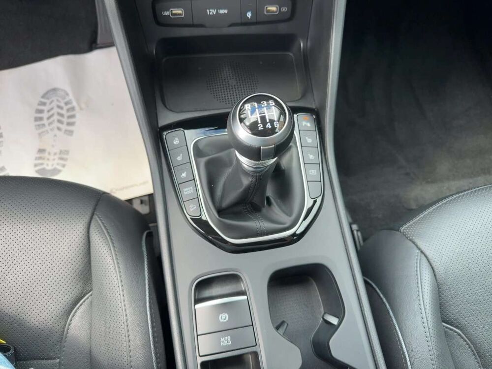 Tucson TUCSON 1.6 T-GDI 48V Clim auto+LED+Navi+alu+cuir+numerique 2022 occasion 39140 Bletterans