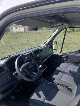 Master MASTER II 2.3DCI 135CV L2H2 CABINE 7 PLACES AMENAGEMENT AR 2021 occasion 39140 Bletterans