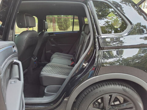 Tiguan TIGUAN R-Line 150cv automatik camera Navi Digital led 1 main 2023 occasion 39140 Bletterans