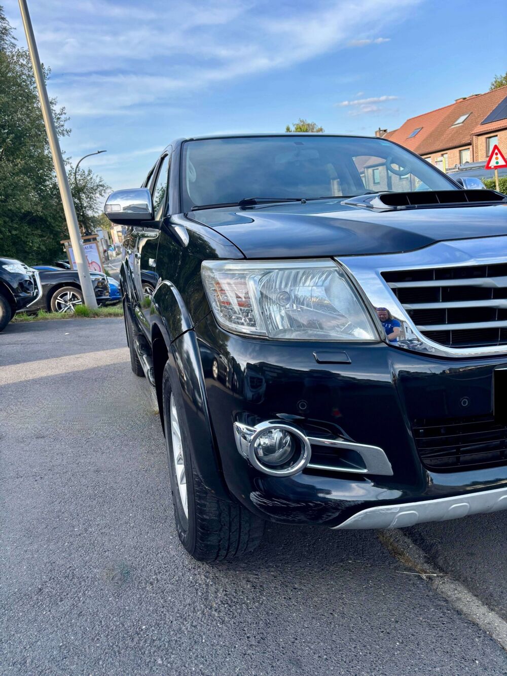 Hi Lux HILUX DOUBLE CAB Hilux 3.0 D-4D 4x4 bva \ AmaZonia \  clim 2014 occasion 39140 Bletterans