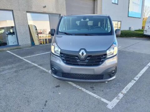 Trafic TRAFIC 1.6 DCI 120CV L2H1 BV6 DOUBLE PORT LAT FOURGON UTILIT 2016 occasion 39140 Bletterans