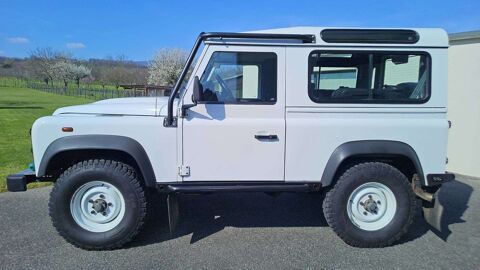 Annonce voiture Land-Rover Defender 48000 €