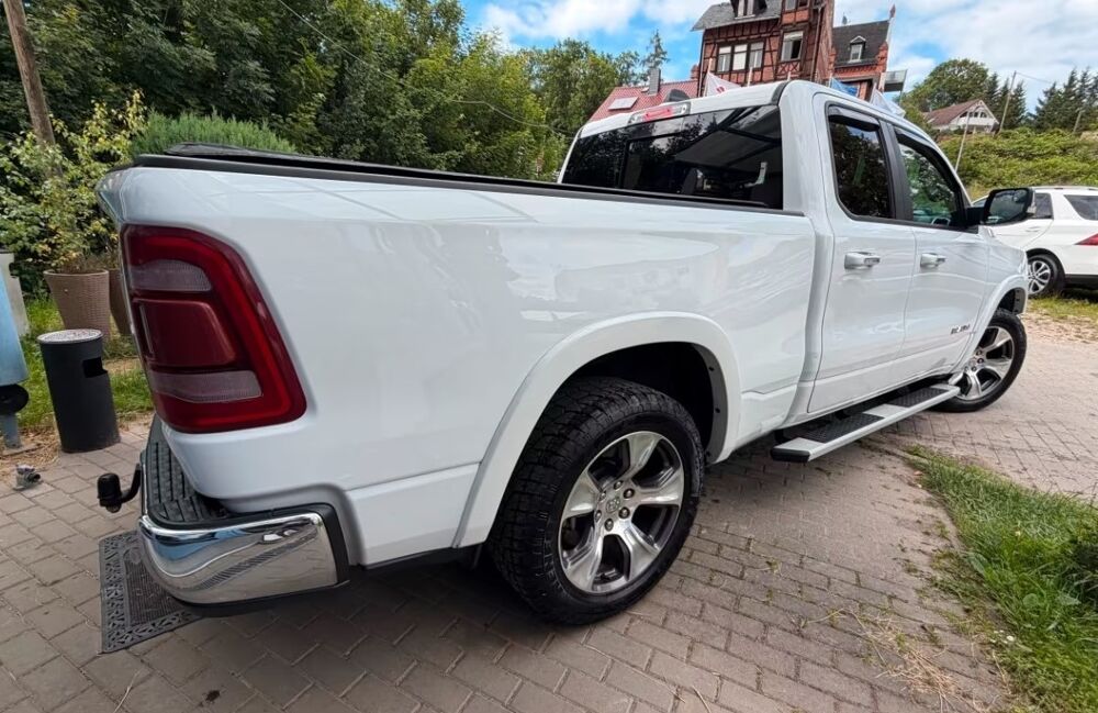 RAM 1500 5,7 HEMI LAIE Apple CarPlay ATTELAGE PACK HIVER 2019 occasion 39140 Bletterans