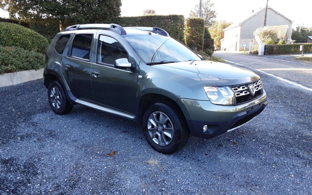 Duster DUSTER 1.5dci 90cv 4x4 clim gps regul cuir attelage distri 2015 occasion 39140 Bletterans