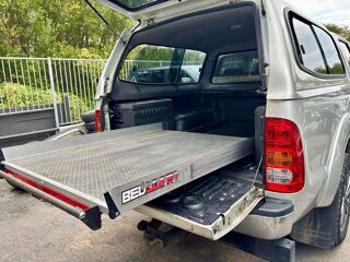 Hi Lux HILUX DOUBLE CAB 30d boite auto 171cv double cab cuir attela 2011 occasion 39140 Bletterans